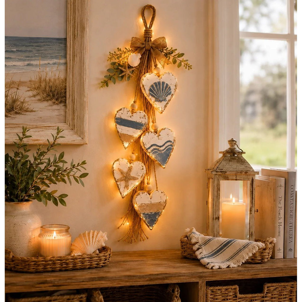 Wooden heart wall hanging, product detail view